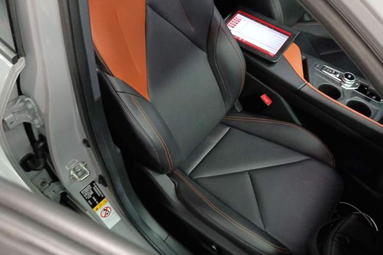 Used CHANGAN UNI-V 2022 1.5T Prestige Version Right Front Seat