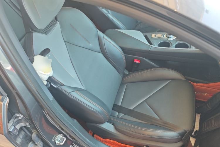 Used CHANGAN UNI-V 2022 1.5T Prestige Version Right Front Seat