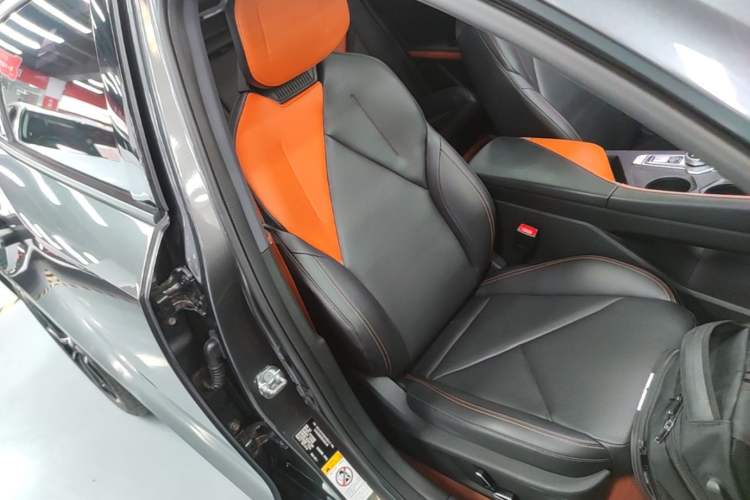 Used CHANGAN UNI-V 2022 1.5T Prestige Version Right Front Seat