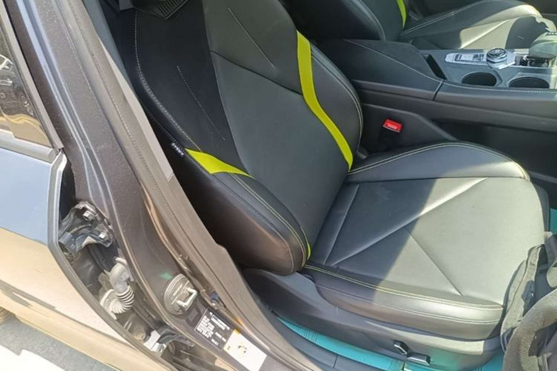 Used CHANGAN UNI-V 2022 1.5T Sport Edition Right Front Seat