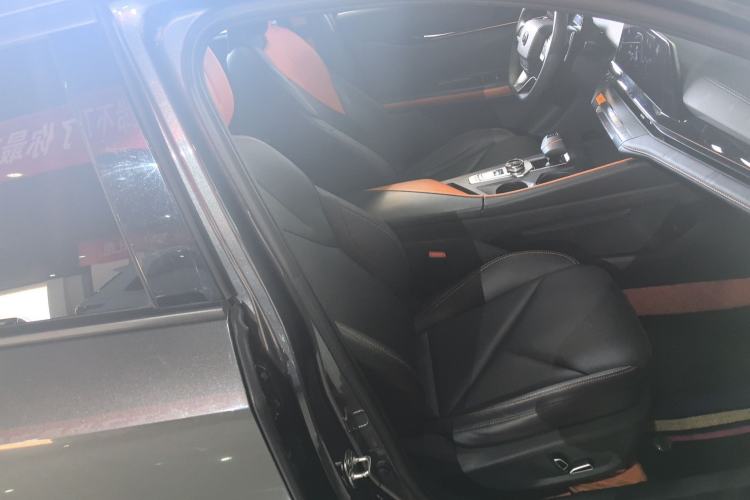 Used CHANGAN UNI-V 2022 1.5T Prestige Version Right Front Seat