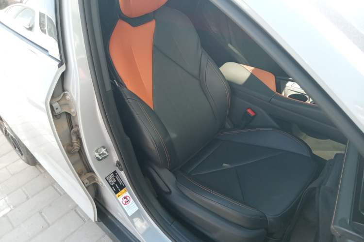 Used CHANGAN UNI-V 2022 1.5T Excellence Model Right Front Seat