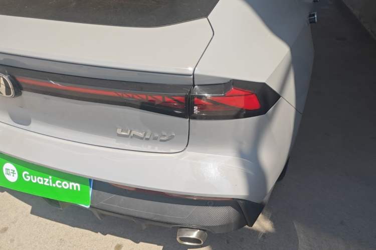 Used CHANGAN UNI-V 2022 1.5T Prestige Version Right Rear Taillight