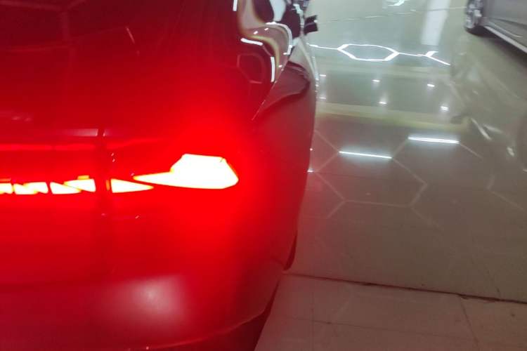 Used CHANGAN UNI-V 2022 1.5T Prestige Version Right Rear Taillight