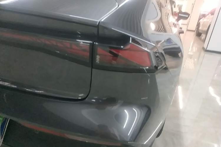 Used CHANGAN UNI-V 2022 1.5T Prestige Version Right Rear Taillight