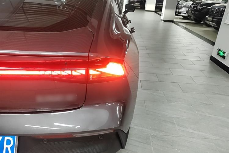 Used CHANGAN UNI-V 2022 1.5T Prestige Version Right Rear Taillight