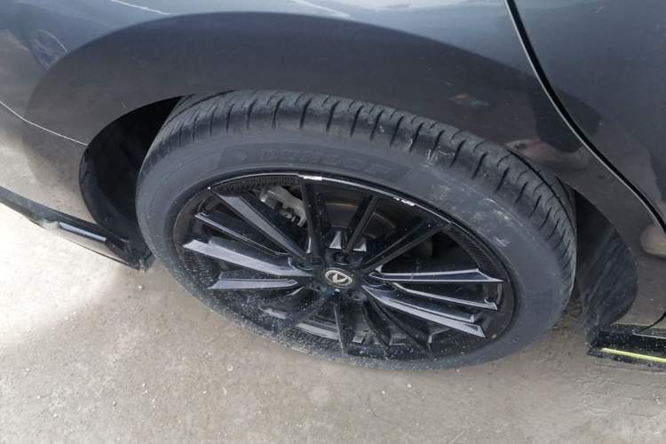 Used CHANGAN UNI-V 2022 1.5T Sport Edition Right Rear Wheel Hub