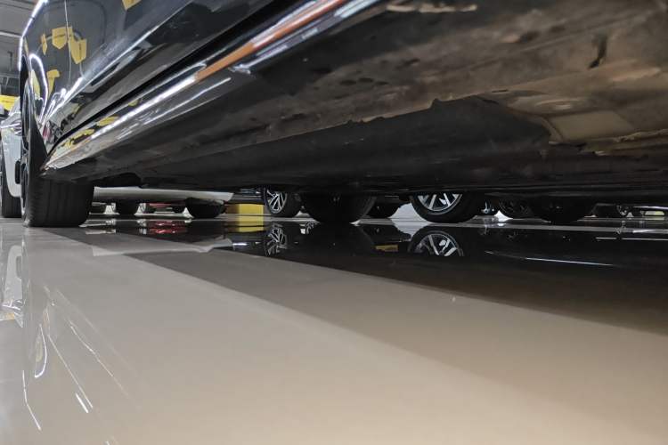 Used CHANGAN UNI-V 2022 1.5T Sport Edition Right Side Sill