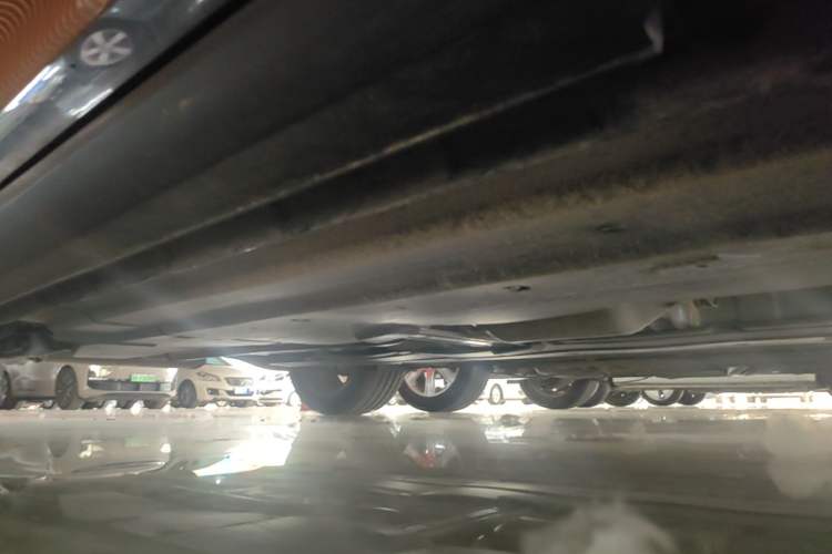 Used CHANGAN UNI-V 2022 1.5T Prestige Version Right Side Sill