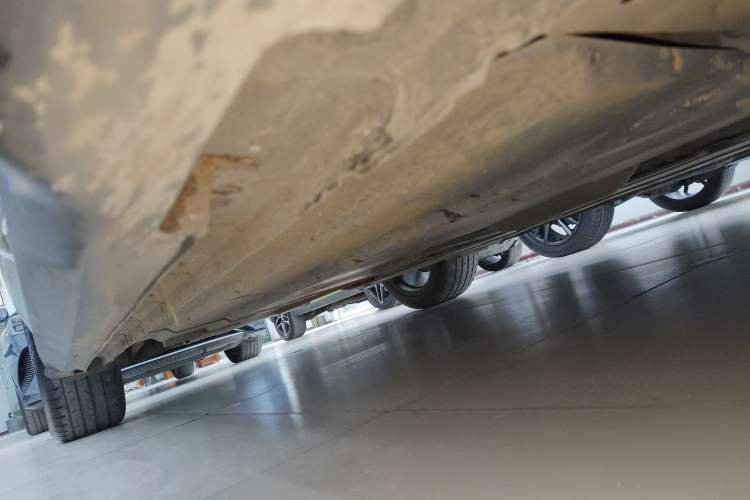 Used CHANGAN UNI-V 2022 1.5T Prestige Version Right Side Sill
