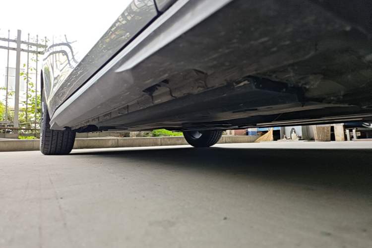 Used CHANGAN UNI-V 2022 1.5T Prestige Version Right Side Sill