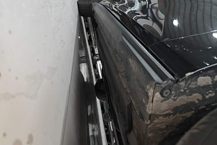 Used CHANGAN UNI-V 2022 1.5T Prestige Version Right Side Sill