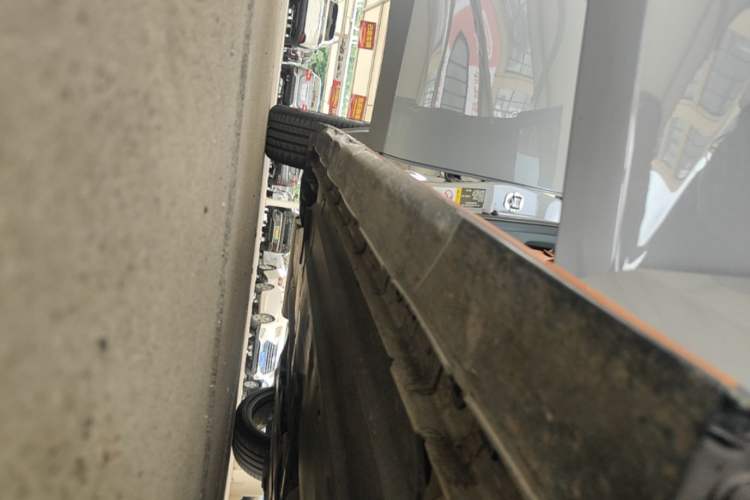 Used CHANGAN UNI-V 2022 1.5T Sport Edition Right Side Sill
