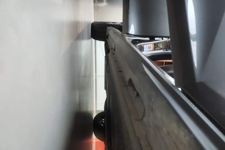 Used CHANGAN UNI-V 2022 1.5T Prestige Version Right Side Sill