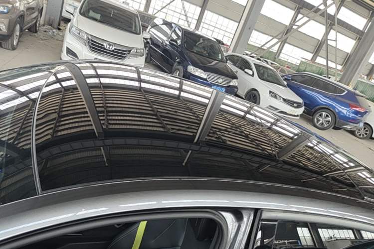 Used CHANGAN UNI-V 2022 1.5T Sport Edition Roof