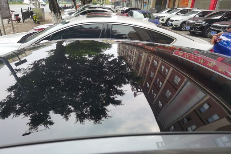 Used CHANGAN UNI-V 2022 1.5T Prestige Version Roof