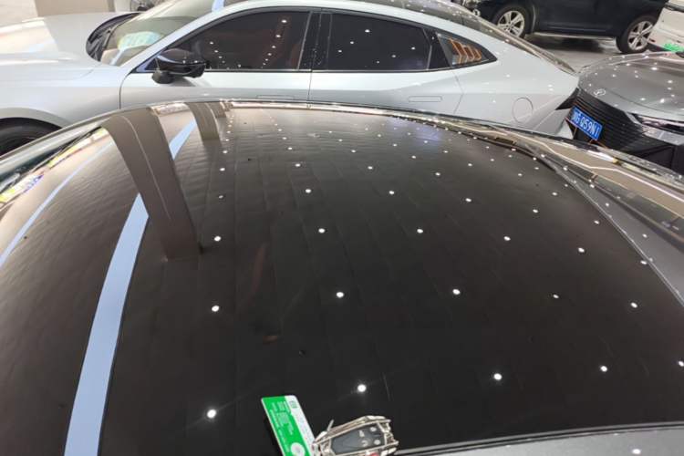 Used CHANGAN UNI-V 2022 1.5T Sport Edition Roof