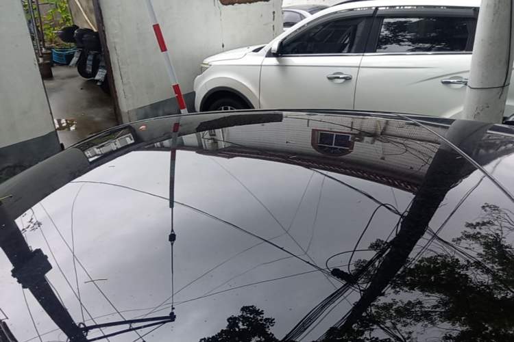 Used CHANGAN UNI-V 2022 1.5T Prestige Version Roof
