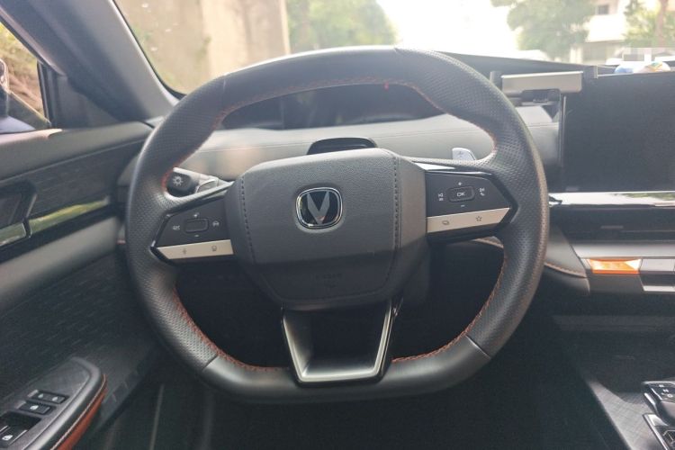 Used CHANGAN UNI-V 2022 1.5T Prestige Version Steering Wheel