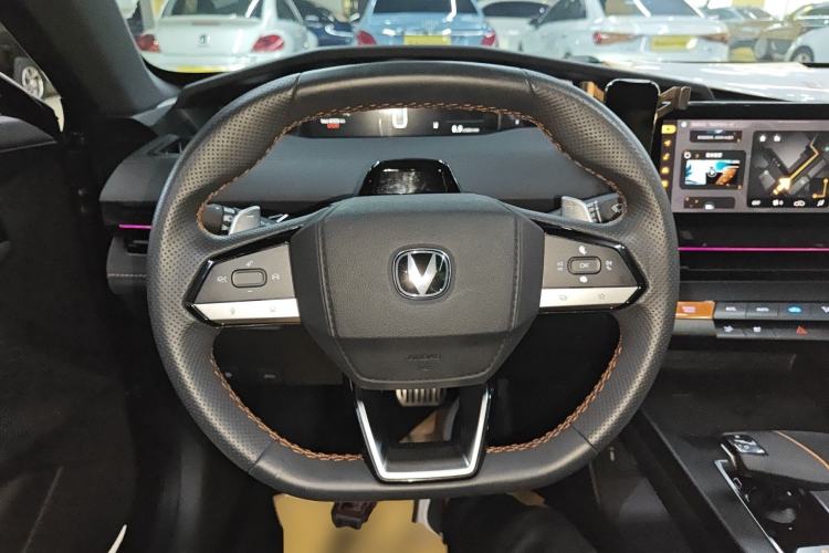 Used CHANGAN UNI-V 2022 1.5T Sport Edition Steering Wheel