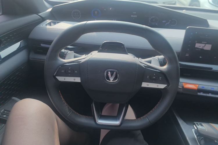 Used CHANGAN UNI-V 2022 1.5T Smart Navigation Version Steering Wheel