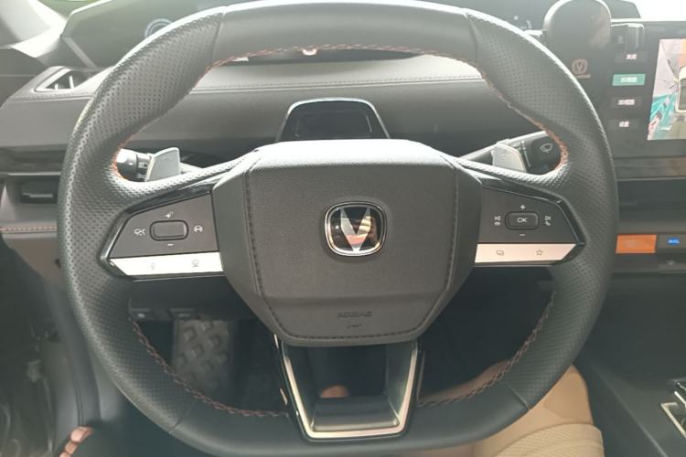 Used CHANGAN UNI-V 2022 1.5T Prestige Version Steering Wheel
