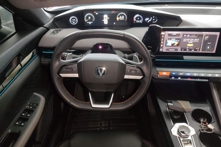 Used CHANGAN UNI-V 2022 1.5T Prestige Version Steering Wheel