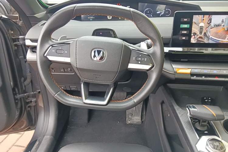 Used CHANGAN UNI-V 2022 1.5T Prestige Version Steering Wheel