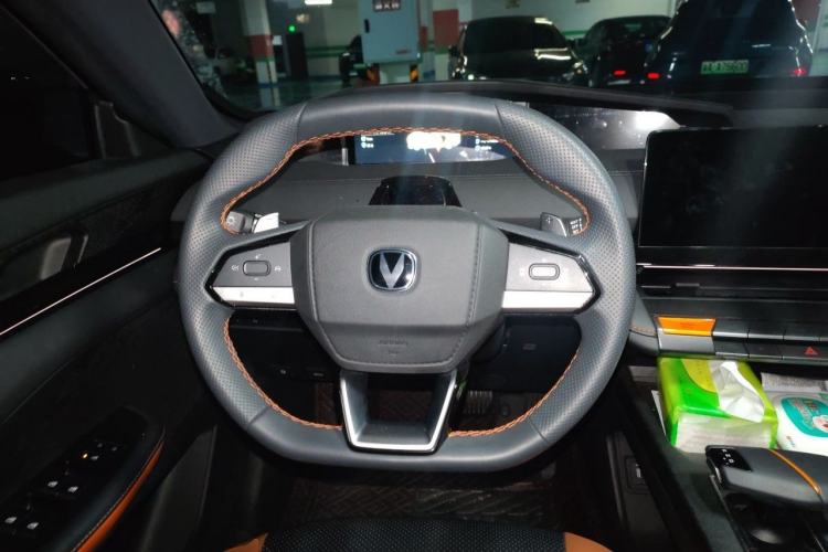 Used CHANGAN UNI-V 2022 1.5T Prestige Version Steering Wheel