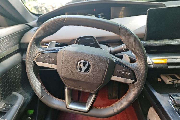 Used CHANGAN UNI-V 2022 1.5T Prestige Version Steering Wheel