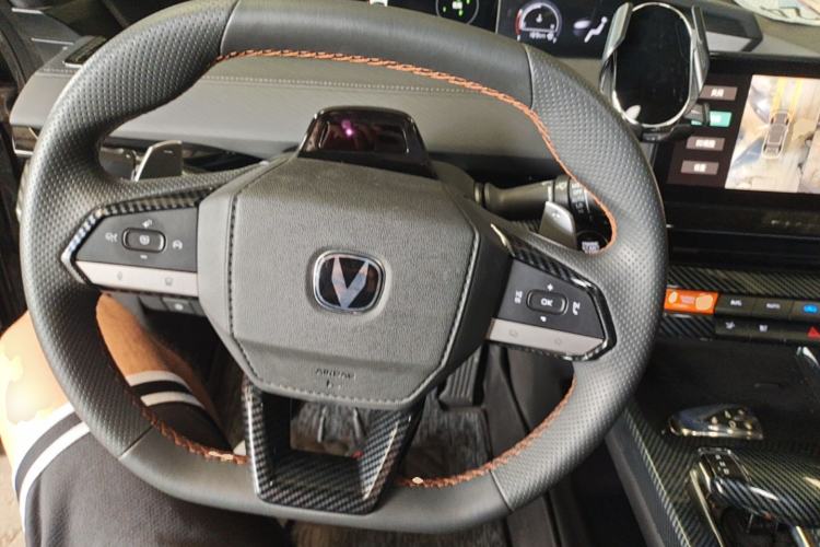 Used CHANGAN UNI-V 2022 1.5T Smart Navigation Version Steering Wheel