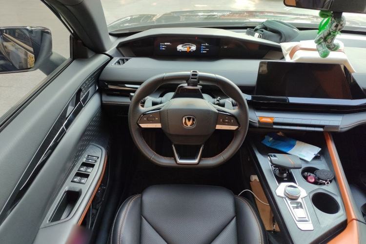 Used CHANGAN UNI-V 2022 1.5T Prestige Version Steering Wheel
