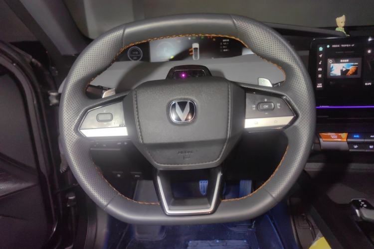 Used CHANGAN UNI-V 2022 1.5T Prestige Version Steering Wheel