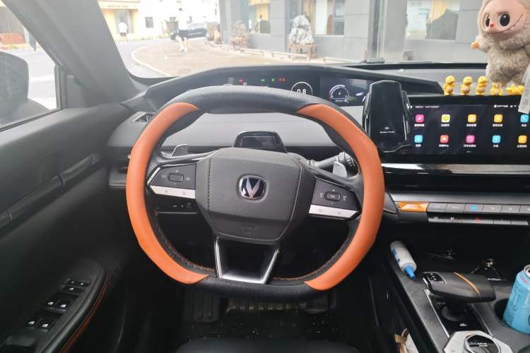 Used CHANGAN UNI-V 2022 1.5T Prestige Version Steering Wheel