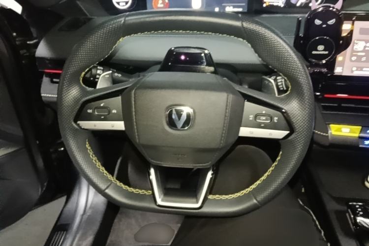 Used CHANGAN UNI-V 2022 1.5T Sport Edition Steering Wheel