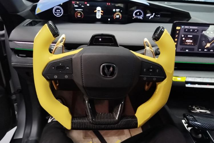 Used CHANGAN UNI-V 2022 1.5T Sport Edition Steering Wheel
