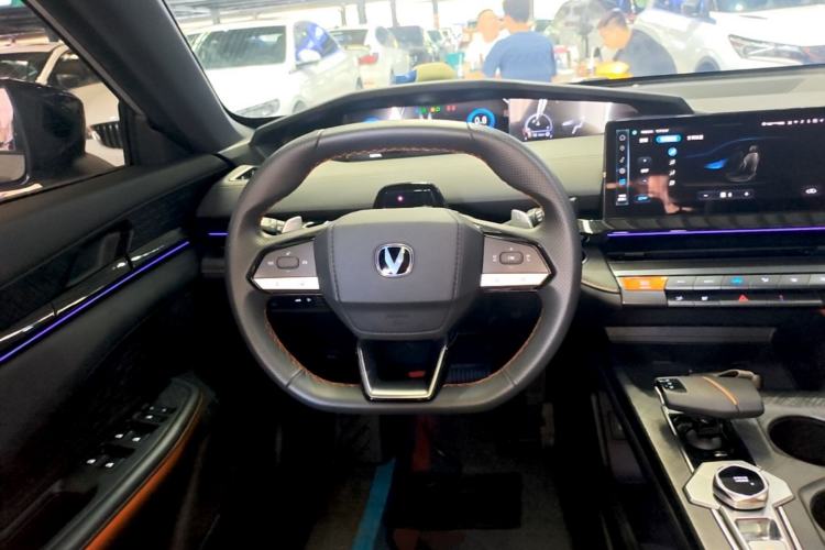 Used CHANGAN UNI-V 2022 1.5T Prestige Version Steering Wheel