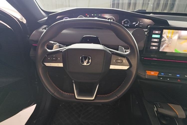 Used CHANGAN UNI-V 2022 1.5T Smart Navigation Version Steering Wheel