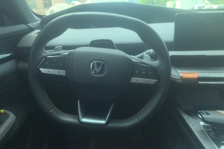 Used CHANGAN UNI-V 2022 1.5T Prestige Version Steering Wheel
