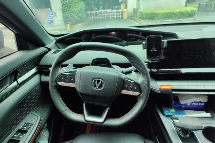 Used CHANGAN UNI-V 2022 1.5T Sport Edition Steering Wheel