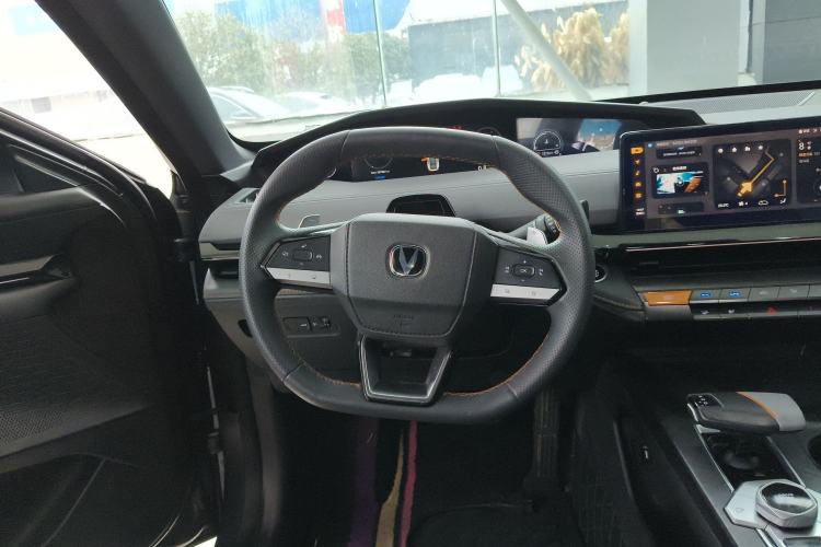 Used CHANGAN UNI-V 2022 1.5T Prestige Version Steering Wheel