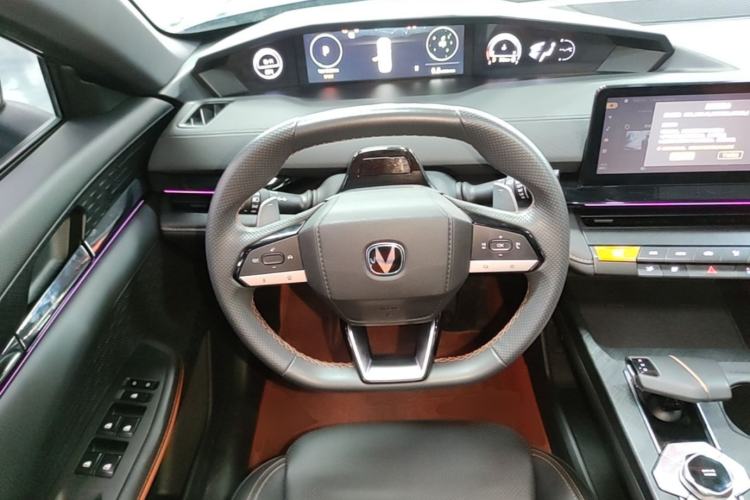 Used CHANGAN UNI-V 2022 1.5T Prestige Version Steering Wheel