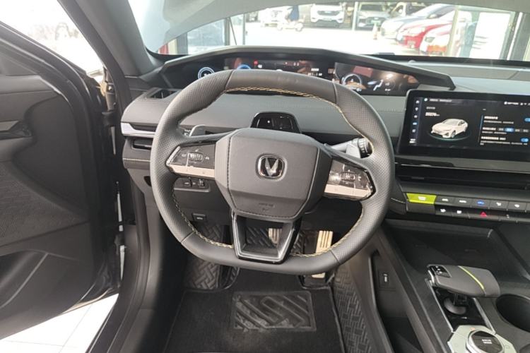 Used CHANGAN UNI-V 2022 1.5T Sport Edition Steering Wheel