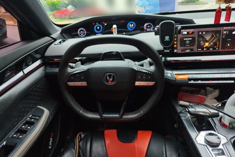 Used CHANGAN UNI-V 2022 1.5T Prestige Version Steering Wheel