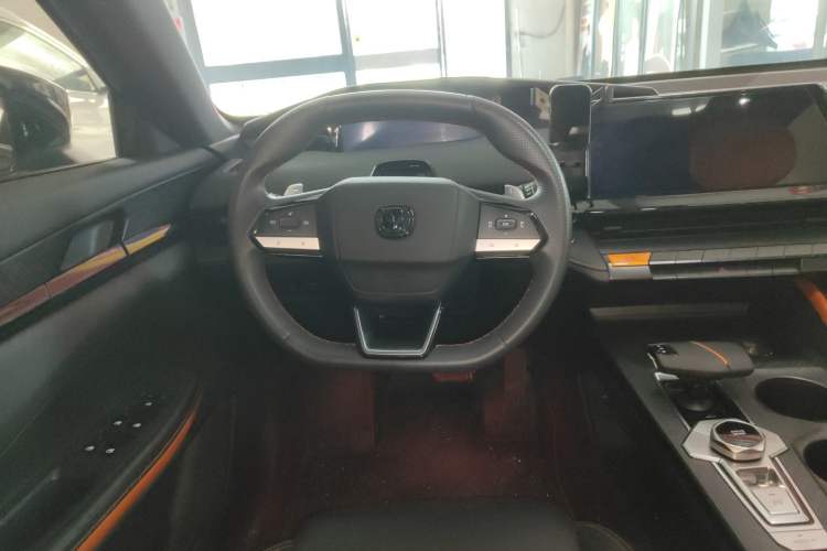 Used CHANGAN UNI-V 2022 1.5T Prestige Version Steering Wheel