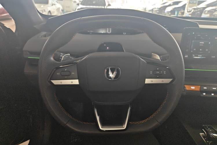 Used CHANGAN UNI-V 2022 1.5T Prestige Version Steering Wheel