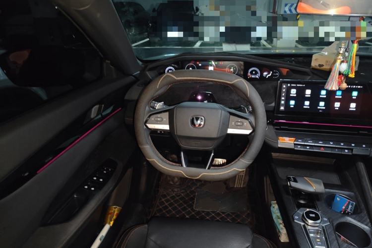 Used CHANGAN UNI-V 2022 2.0T Leading-Speed Edition Steering Wheel