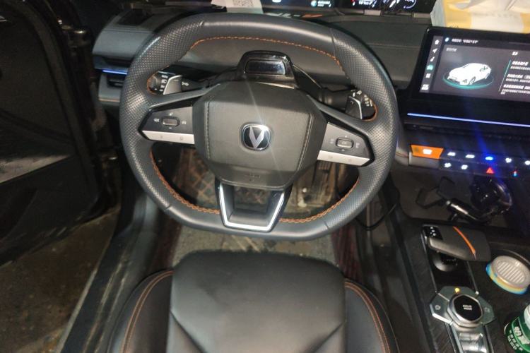 Used CHANGAN UNI-V 2022 1.5T Prestige Version Steering Wheel