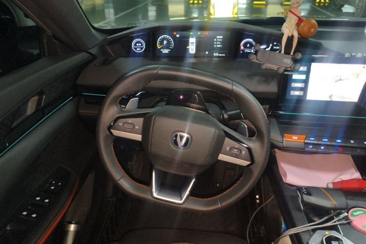 Used CHANGAN UNI-V 2022 1.5T Prestige Version Steering Wheel