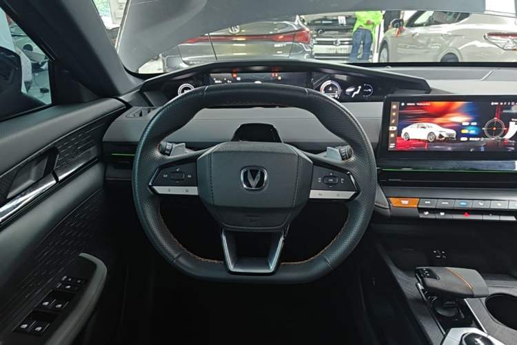 Used CHANGAN UNI-V 2022 1.5T Prestige Version Steering Wheel